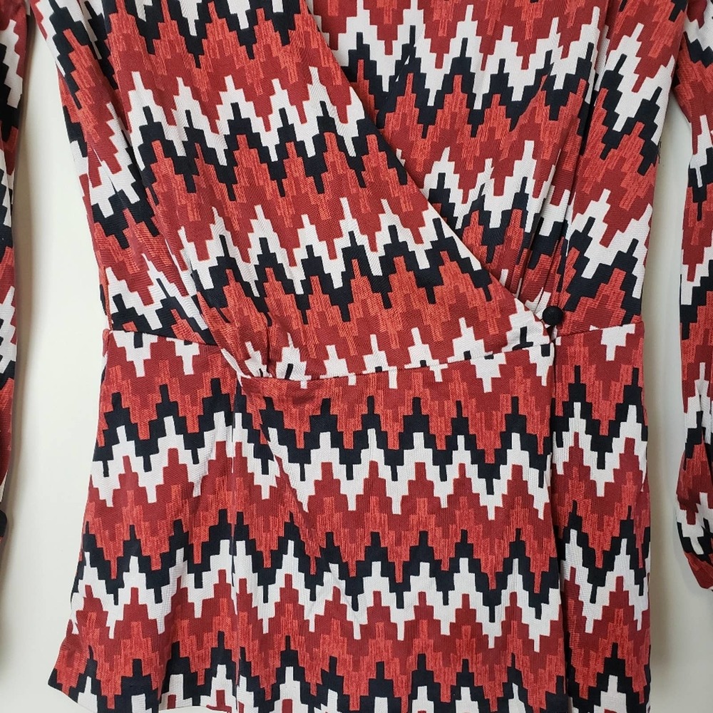 Nieves Lavi 100% Silk‎ Chevron Wrap Shirt Top Cuffs Long Sleeves Size XS - Picture 4 of 8